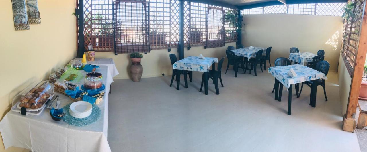 Tranne La Luna Bed & Breakfast Pachino Bagian luar foto